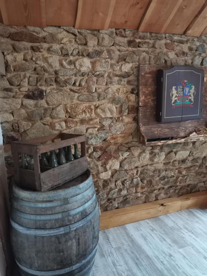 Bed and Breakfast Domaine Des Maillets Blot-l'Eglise Exterior foto